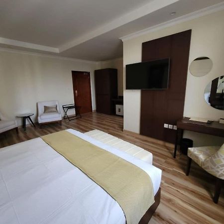 Goha Addis Hotel Exterior photo